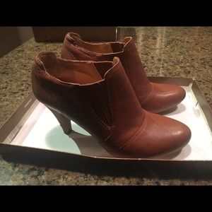 Audrey Brooke Tan Leather Booties